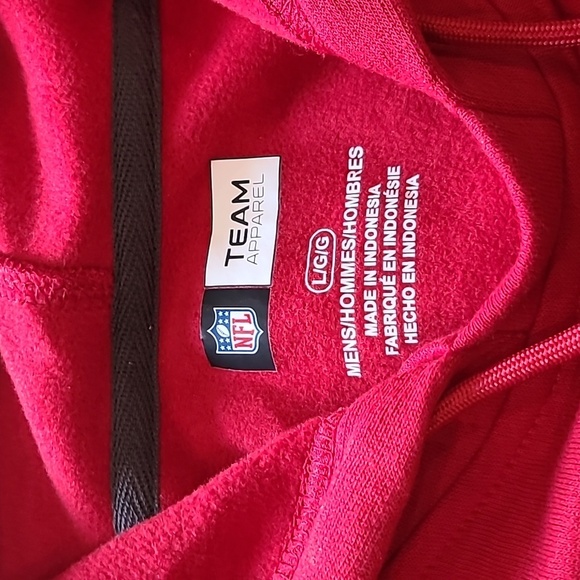 NFL Tampa Bay Buccaneers Hooded Sweatshirt Size Large - Picture 4 of 5